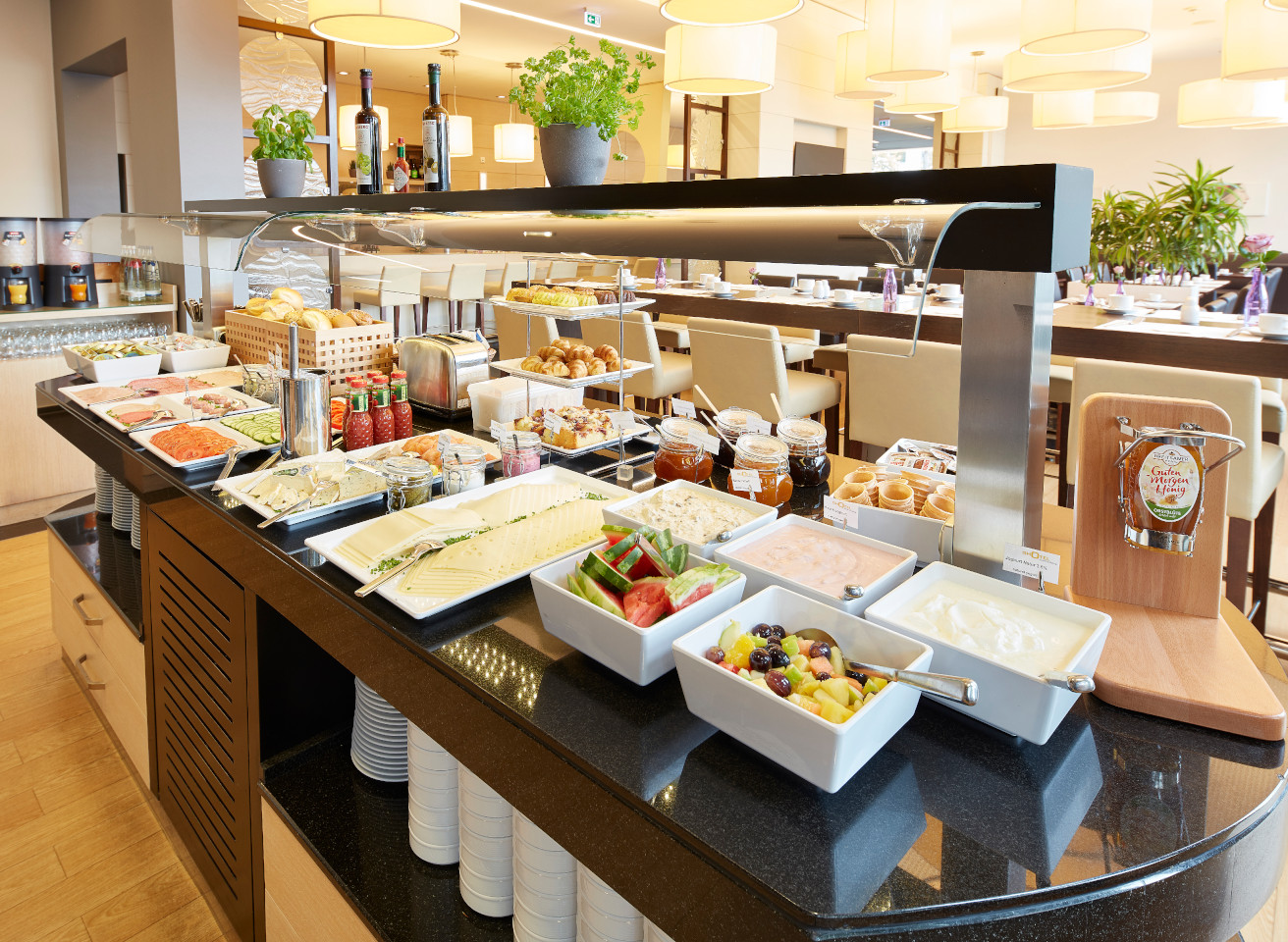 ghotel-koblenz-fruehstuecksbuffet
