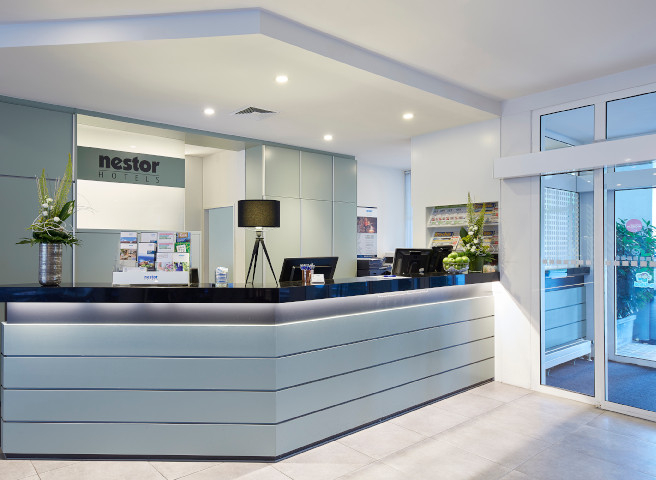 hotel-neckarsulm-empfang-656×480